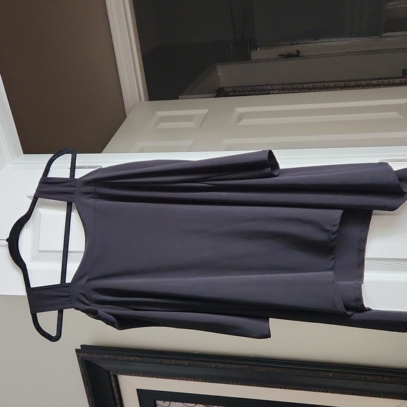 KAREN T DESIGN TUNIC - Picture 2 of 8